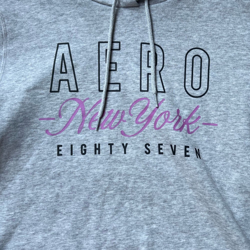 Aeropostale women’s large Light Gray Hoodie - Picture 4 of 8